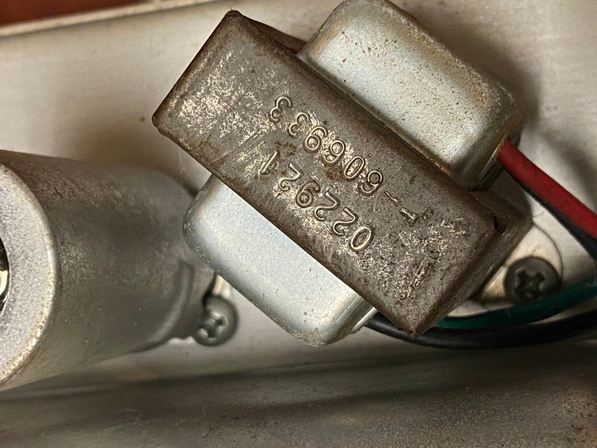 SOLD - Fender Deluxe Reverb AB763 Export Model - Mahar's Vintage Guitars