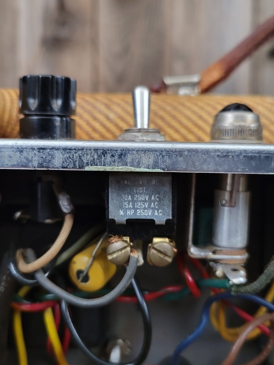 SOLD - Fender Harvard 5F10 1958 - Mahar's Vintage Guitars