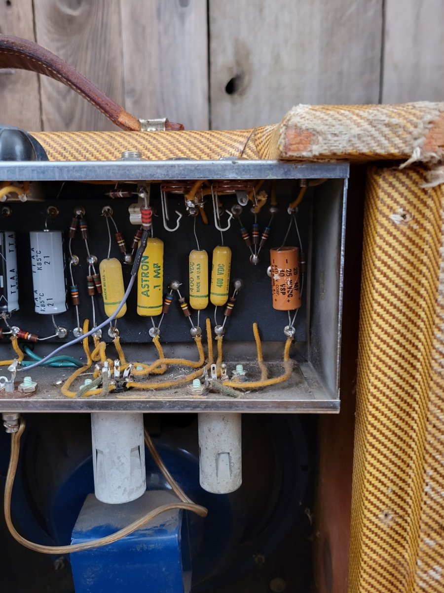 SOLD - Fender Harvard 5F10 1958 - Mahar's Vintage Guitars