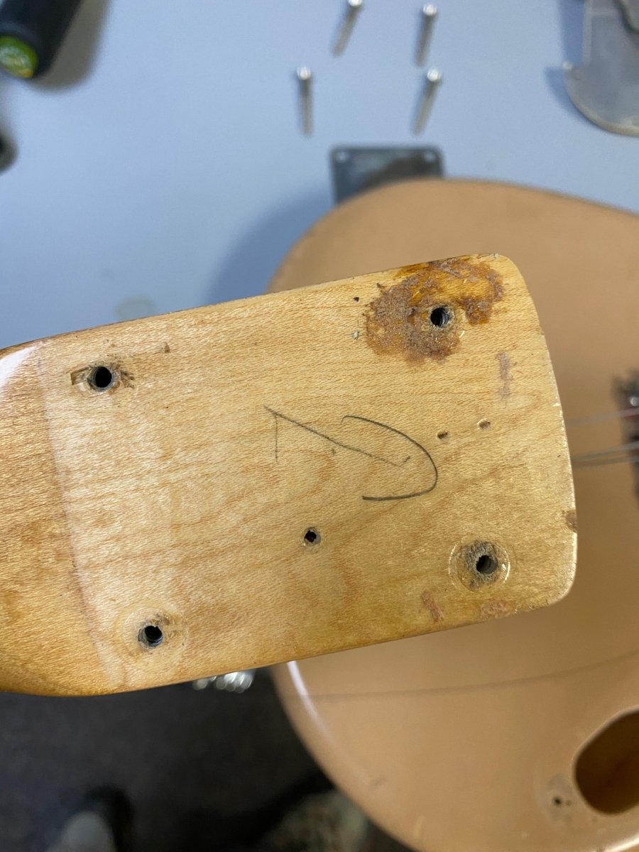 SOLD - Fender Musicmaster 1959 - Mahar's Vintage Guitars