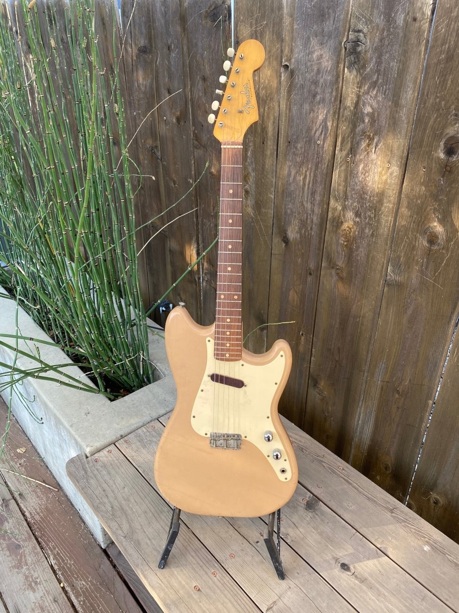 SOLD - Fender Musicmaster 1959 - Mahar's Vintage Guitars
