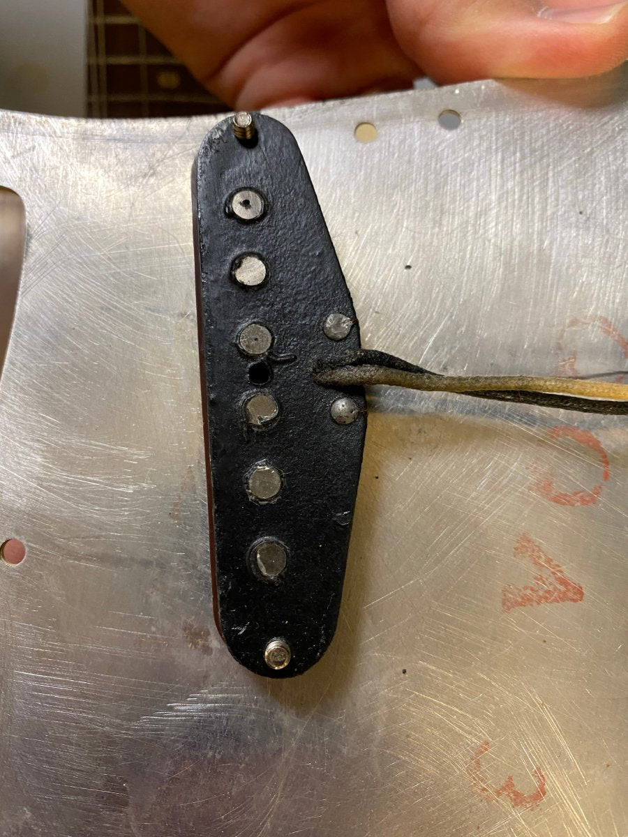 SOLD - Fender Musicmaster 1959 - Mahar's Vintage Guitars