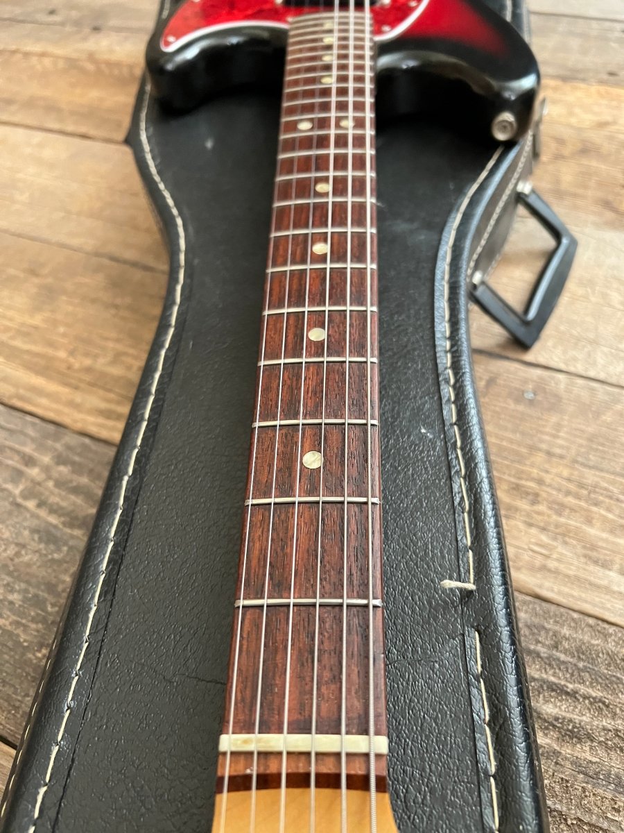 SOLD - Fender Mustang 1972 - Mahar's Vintage Guitars