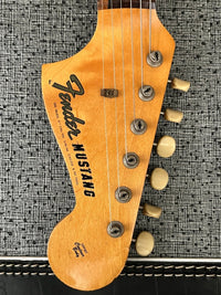 SOLD - Fender Mustang Olympic White 1965 A neck with unique fretboard - Mahar's Vintage Guitars