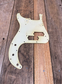 SOLD - Fender P bass 1963 Pro Refin - Mahar's Vintage Guitars