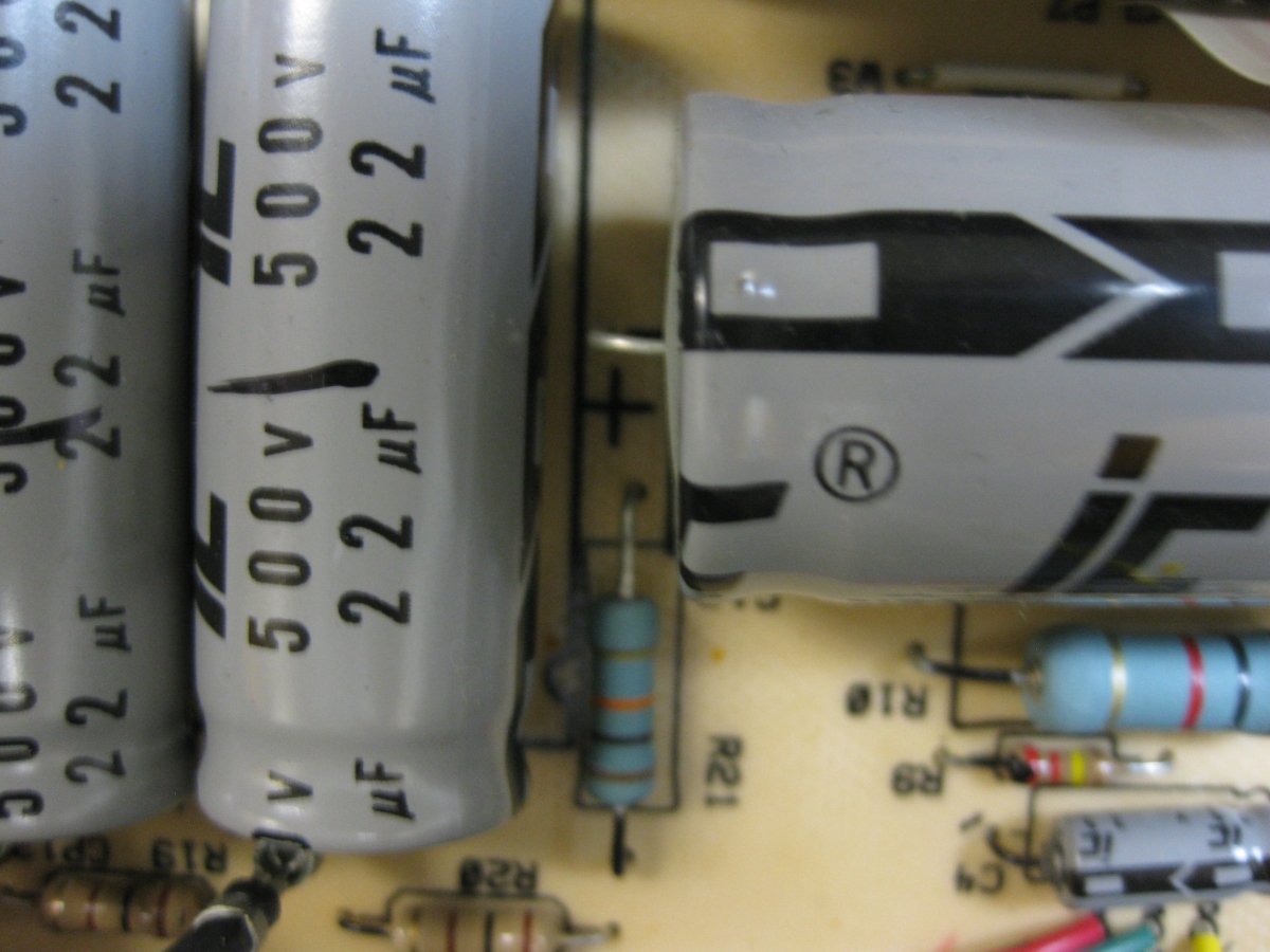 SOLD - Fender Reverb Unit 6G15 1994 1963 Reissue White Tolex - Mahar's Vintage Guitars