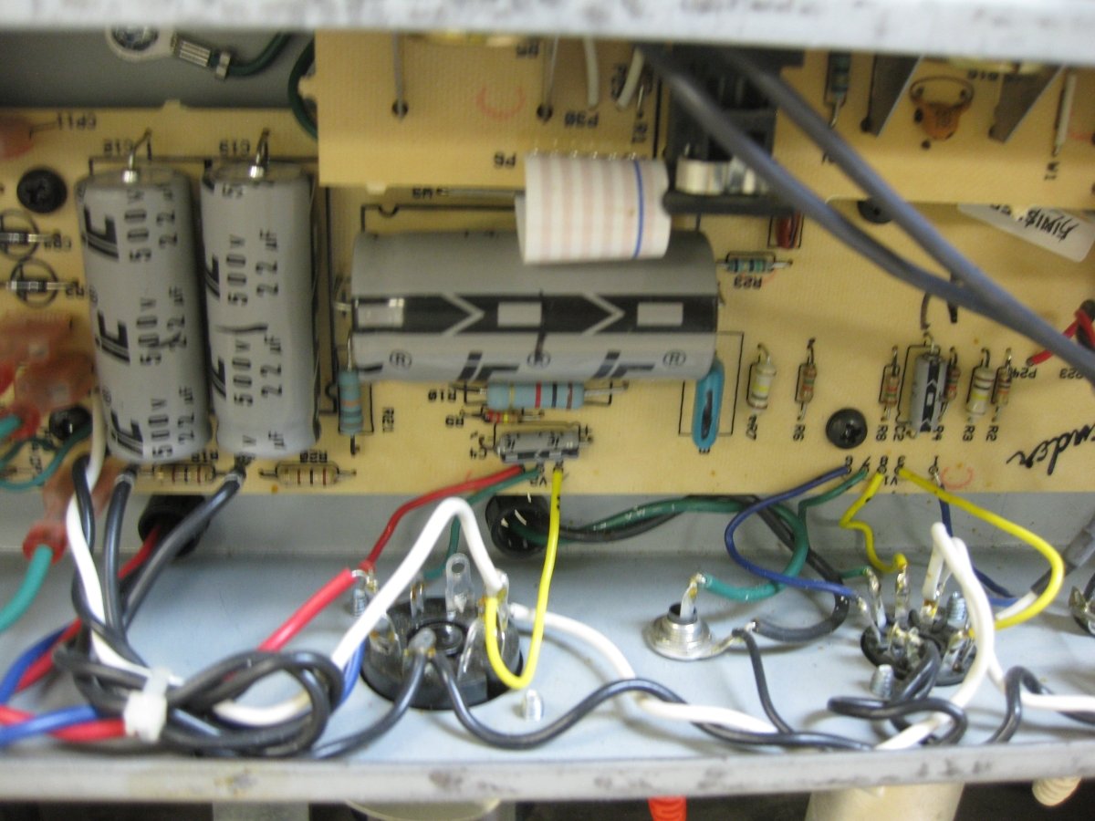 SOLD - Fender Reverb Unit 6G15 1994 1963 Reissue White Tolex - Mahar's Vintage Guitars