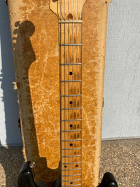 SOLD - Fender Stratocaster 1957 - Mahar's Vintage Guitars