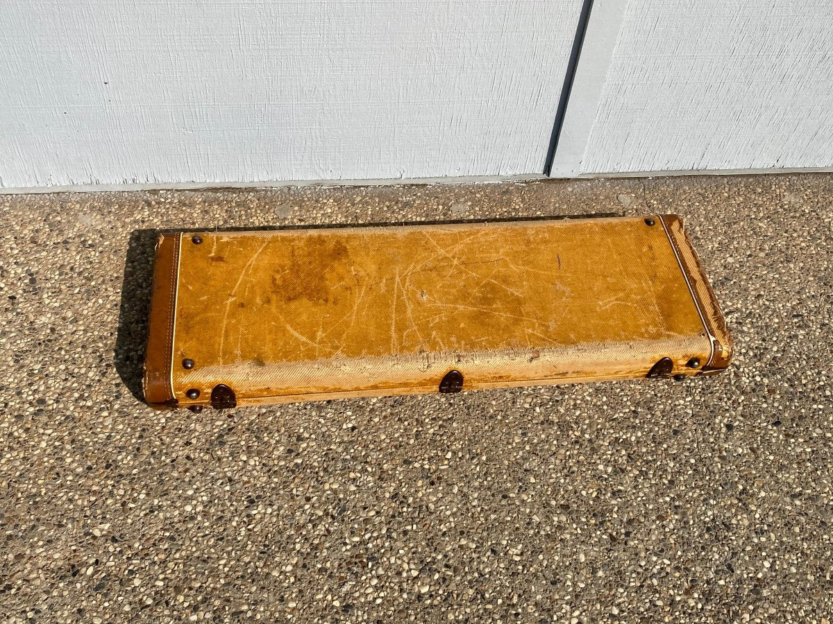 SOLD - Fender Stratocaster 1957 - Mahar's Vintage Guitars