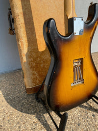 SOLD - Fender Stratocaster 1957 - Mahar's Vintage Guitars