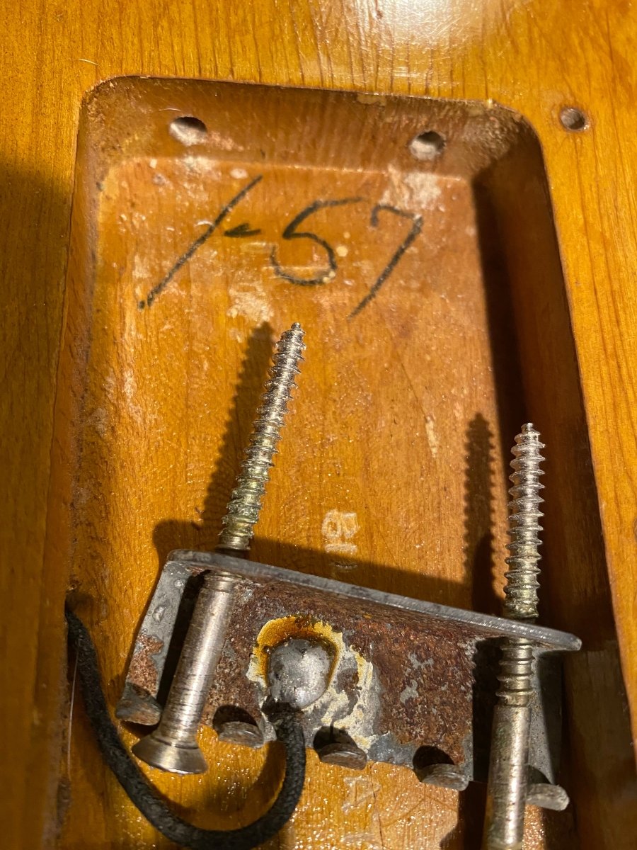 SOLD - Fender Stratocaster 1957 - Mahar's Vintage Guitars