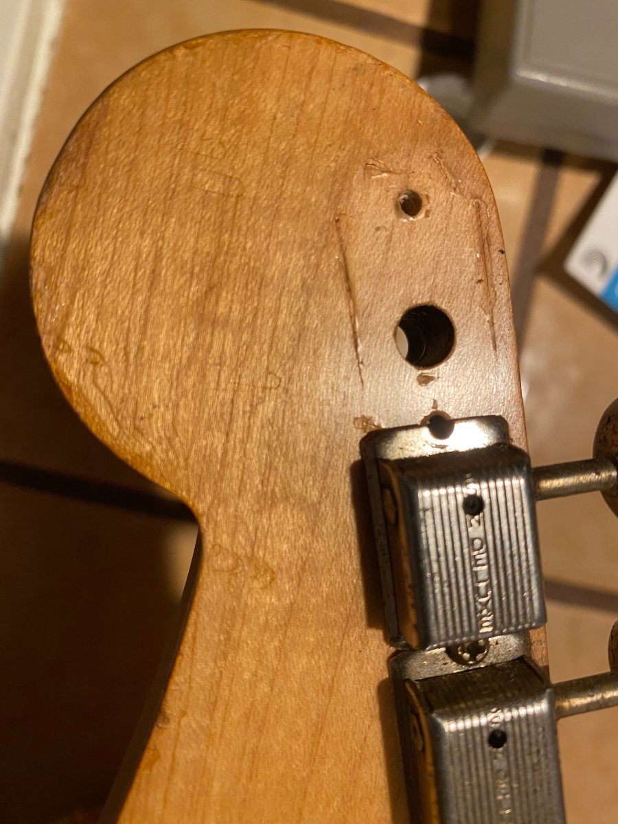 SOLD - Fender Stratocaster 1957 - Mahar's Vintage Guitars