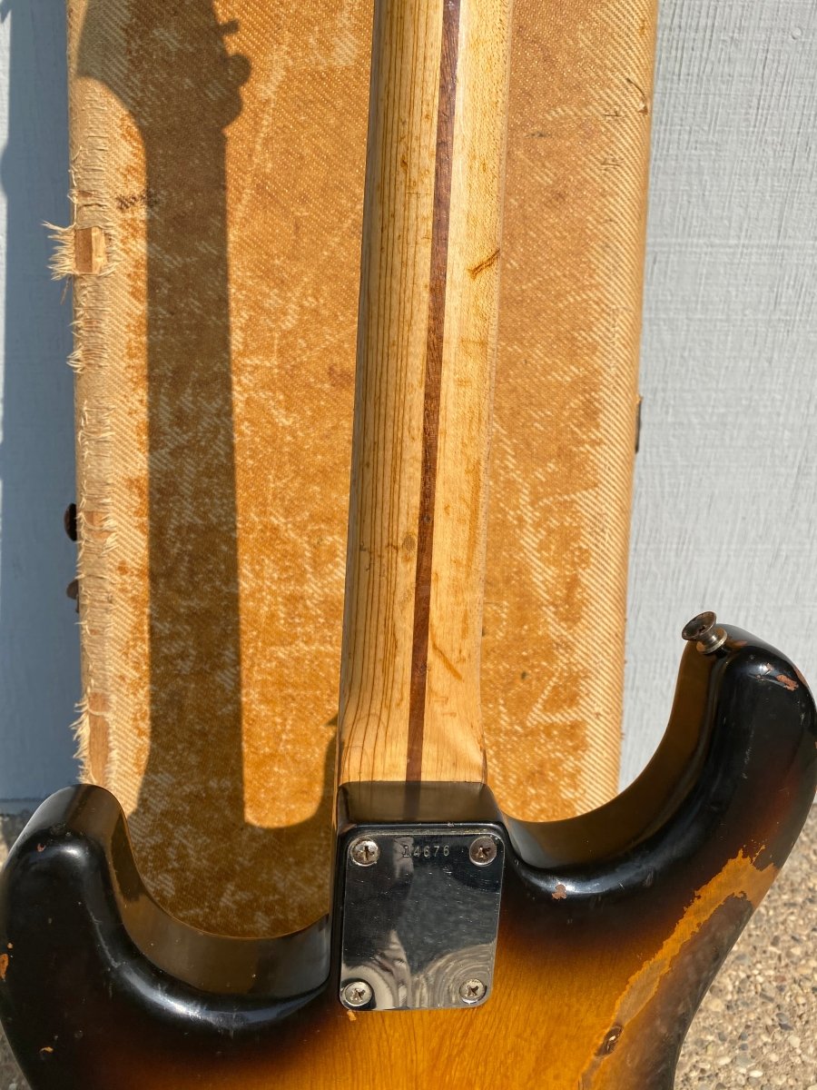 SOLD - Fender Stratocaster 1957 - Mahar's Vintage Guitars