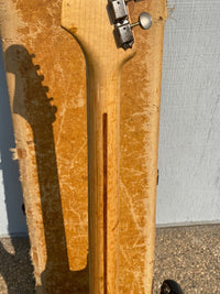 SOLD - Fender Stratocaster 1957 - Mahar's Vintage Guitars