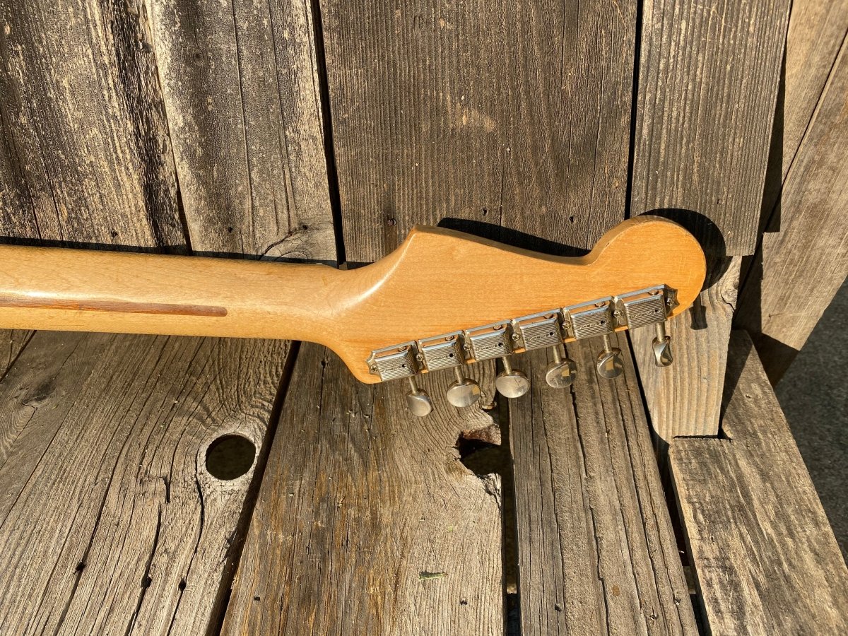 SOLD - Fender Stratocaster 1957 Old body refin - Mahar's Vintage Guitars