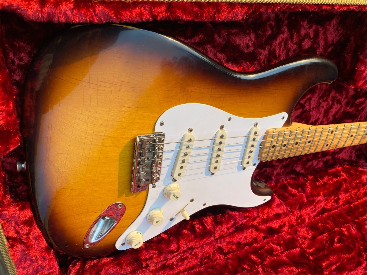 SOLD - Fender Stratocaster 1957 Old body refin - Mahar's Vintage Guitars