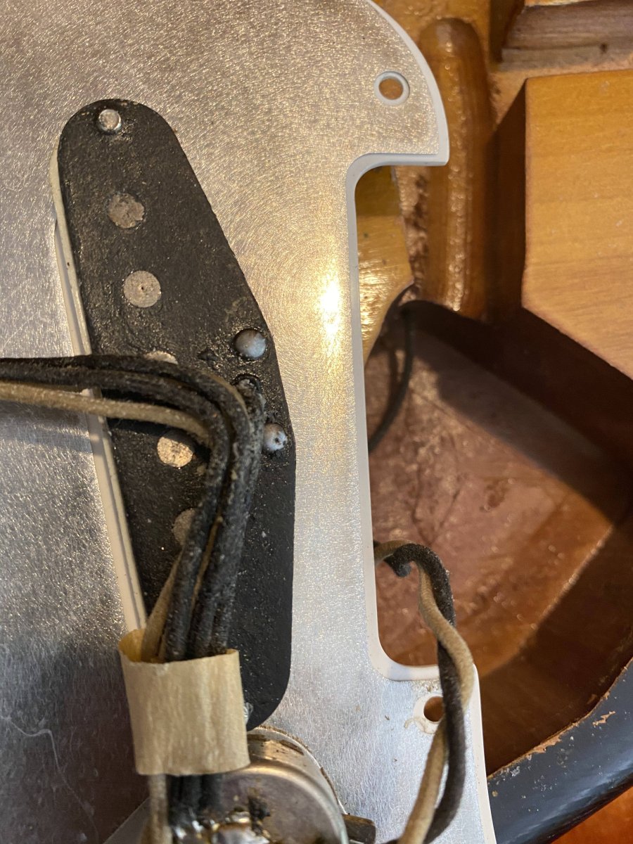 SOLD - Fender Stratocaster 1958 - Mahar's Vintage Guitars