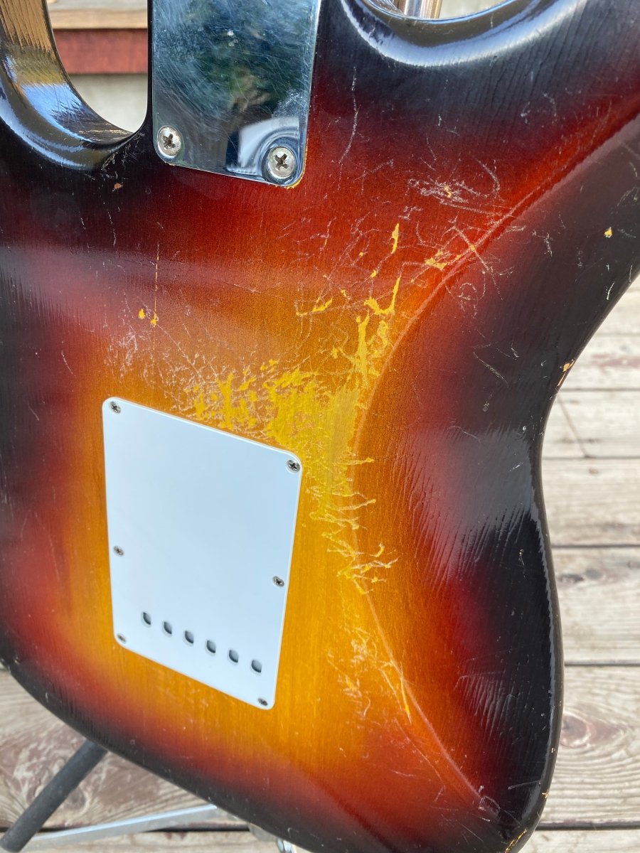 SOLD - Fender Stratocaster 1958 - Mahar's Vintage Guitars