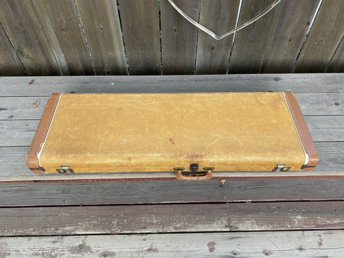 SOLD - Fender Stratocaster 1958 - Mahar's Vintage Guitars