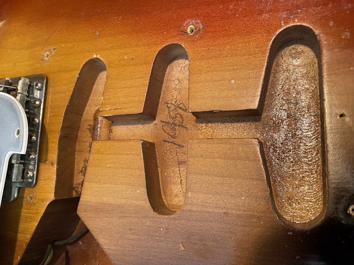 SOLD - Fender Stratocaster 1958 - Mahar's Vintage Guitars
