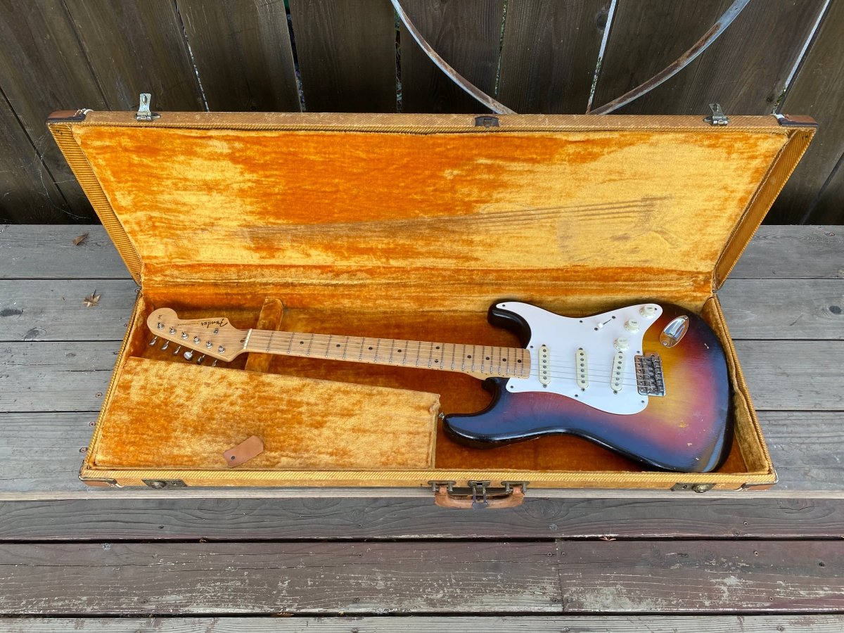 SOLD - Fender Stratocaster 1958 - Mahar's Vintage Guitars