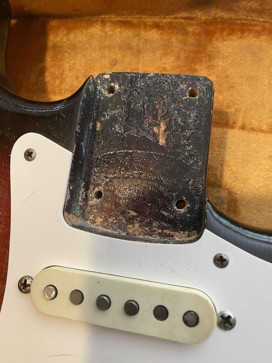 SOLD - Fender Stratocaster 1958 - Mahar's Vintage Guitars