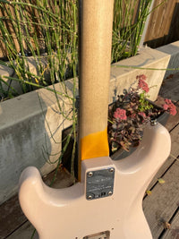 SOLD - Fender Stratocaster 1961 Journeyman Relic Shell Pink 2019 - Mahar's Vintage Guitars