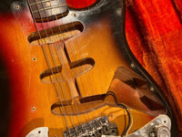 SOLD - Fender Stratocaster 1963 - Mahar's Vintage Guitars