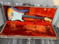 SOLD - Fender Stratocaster 1963 - Mahar's Vintage Guitars