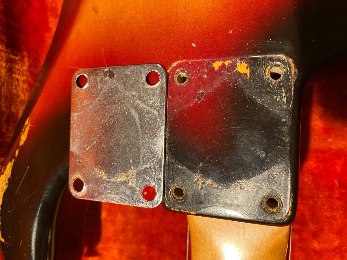 SOLD - Fender Stratocaster 1963 - Mahar's Vintage Guitars