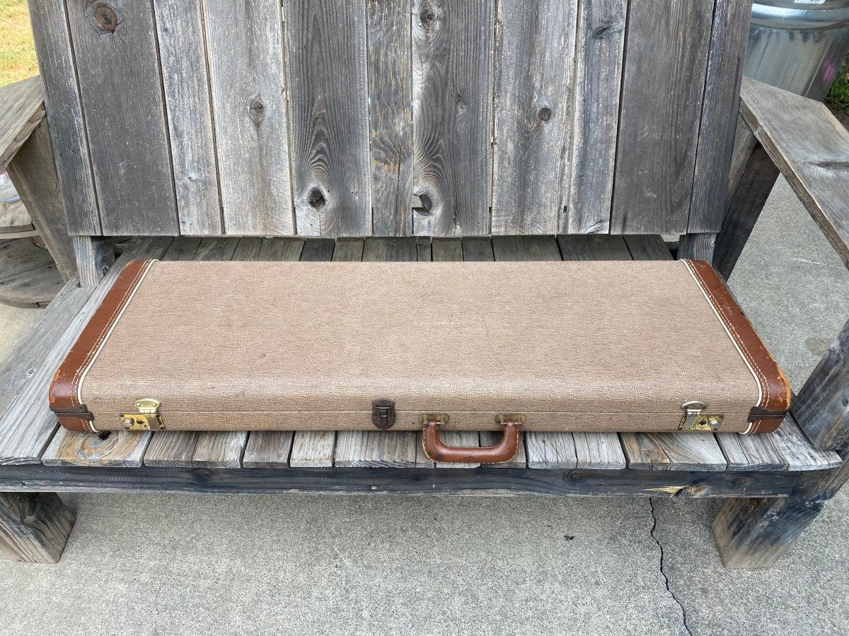 SOLD - Fender Stratocaster 1963 - Mahar's Vintage Guitars