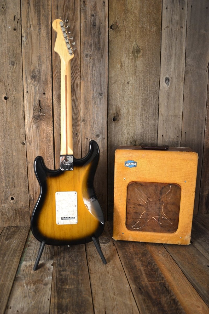 SOLD - Fender Stratocaster Buddy Guy 2005 Near Mint Sunburst - Mahar's Vintage Guitars