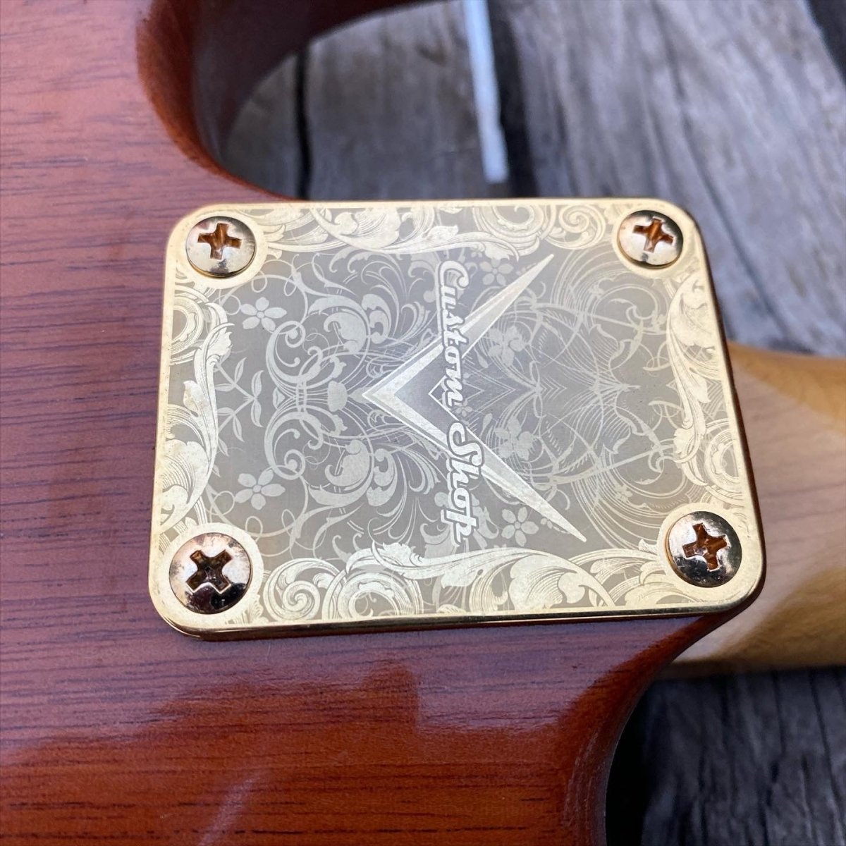 SOLD - Fender Stratocaster Custom Shop One - Off George Amicay Hand Carved - Mahar's Vintage Guitars