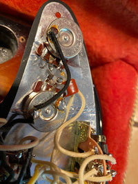 SOLD - Fender Stratocaster SRV Special Edition 1992 - Mahar's Vintage Guitars