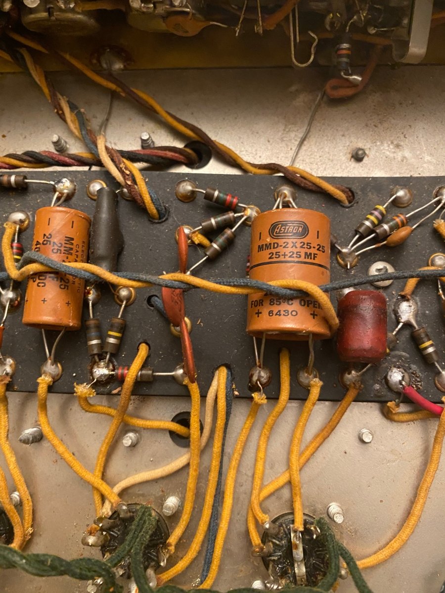 SOLD - Fender Super Reverb 1964 - Mahar's Vintage Guitars