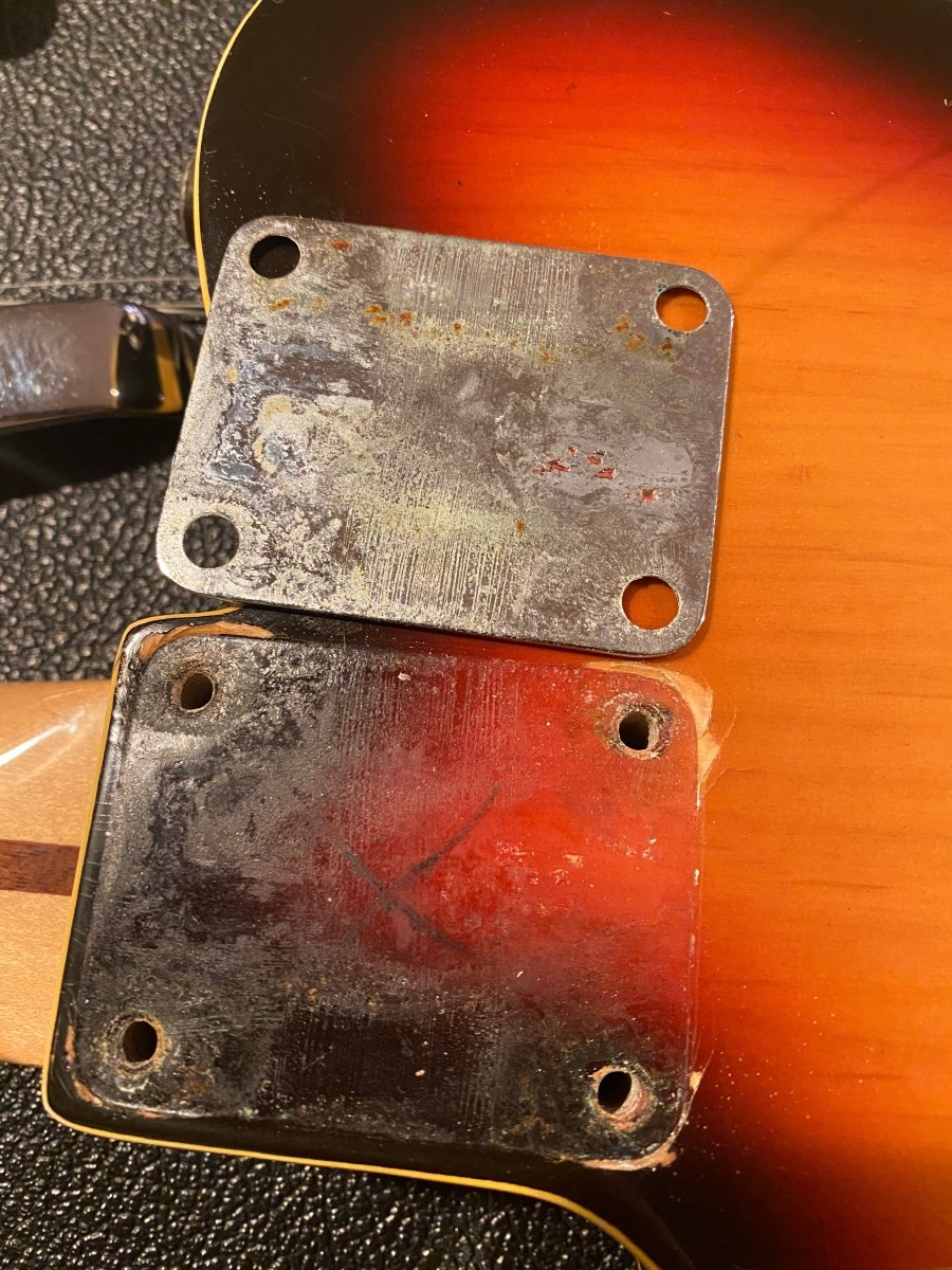 SOLD - Fender Telecaster Custom with factory Bigsby 1969 - Mahar's Vintage Guitars