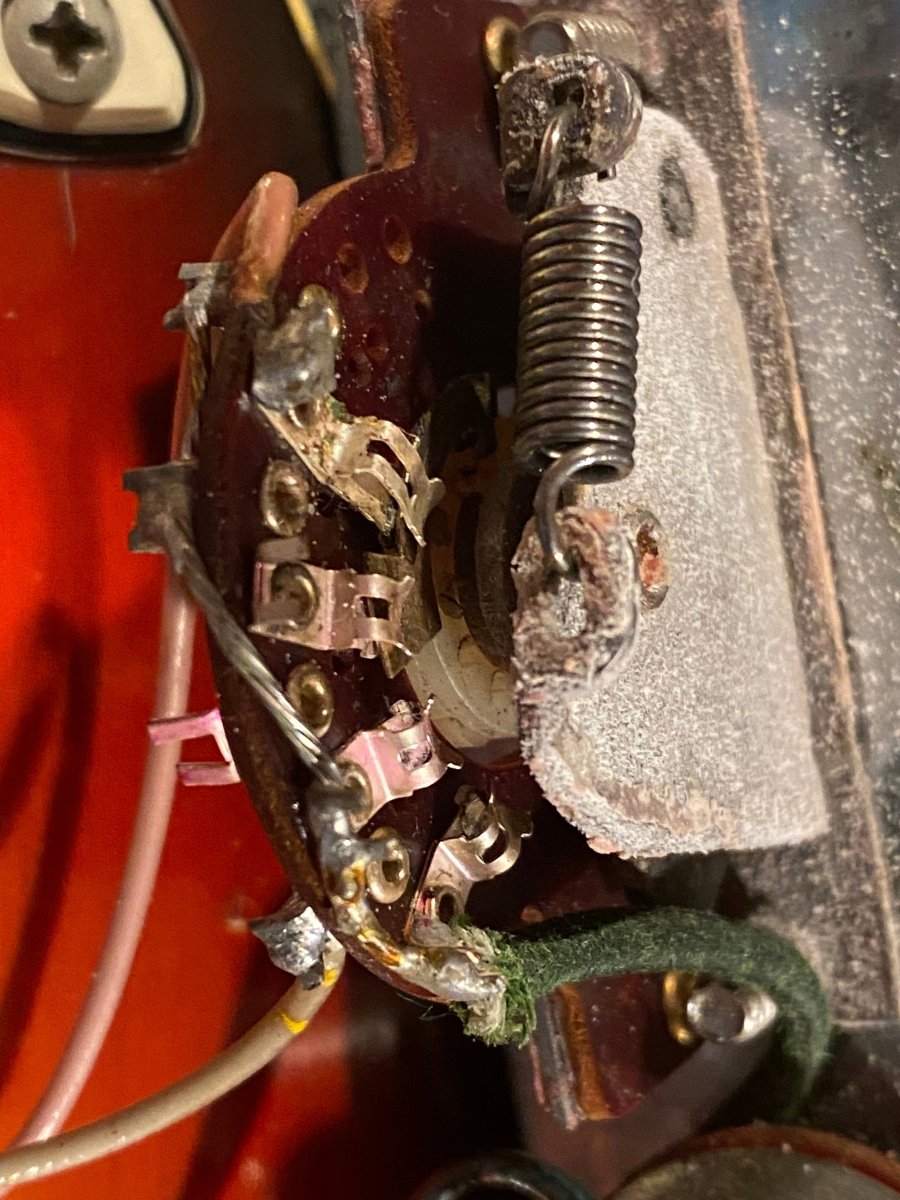 SOLD - Fender Telecaster Custom with factory Bigsby 1969 - Mahar's Vintage Guitars