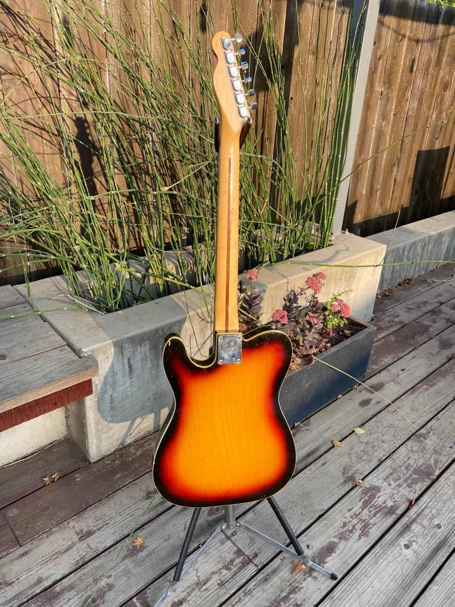 SOLD - Fender Telecaster Custom with factory Bigsby 1969 - Mahar's Vintage Guitars