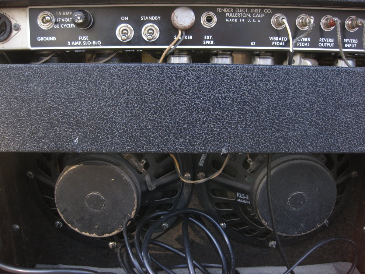 SOLD - Fender Vibrolux Reverb AA864 Pre CBS 1965 (February) - Mahar's Vintage Guitars