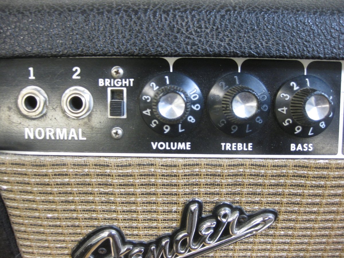 SOLD - Fender Vibrolux Reverb AA864 Pre CBS 1965 (February) - Mahar's Vintage Guitars