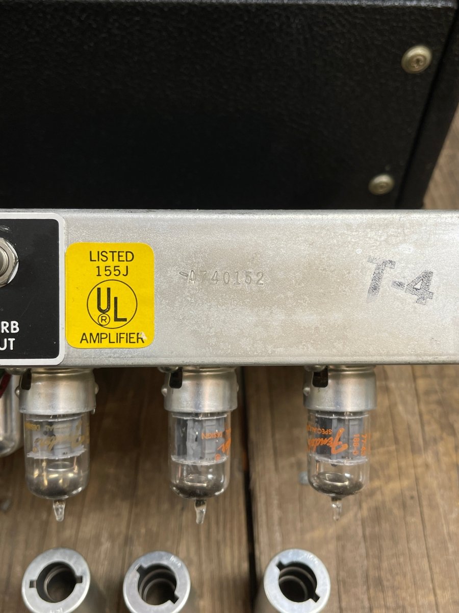 SOLD - Fender Vibrolux Reverb Amplifier 1977 - Mahar's Vintage Guitars