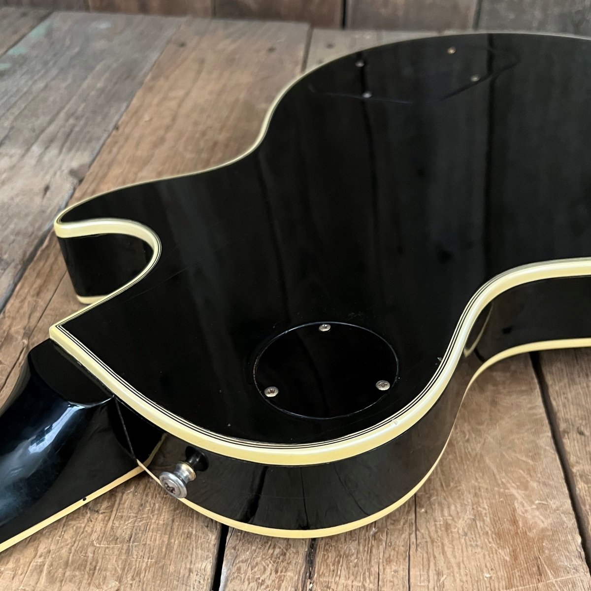 SOLD - Gibson 20th Anniversary Les Paul Custom Left Handed 1975 Black - Mahar's Vintage Guitars