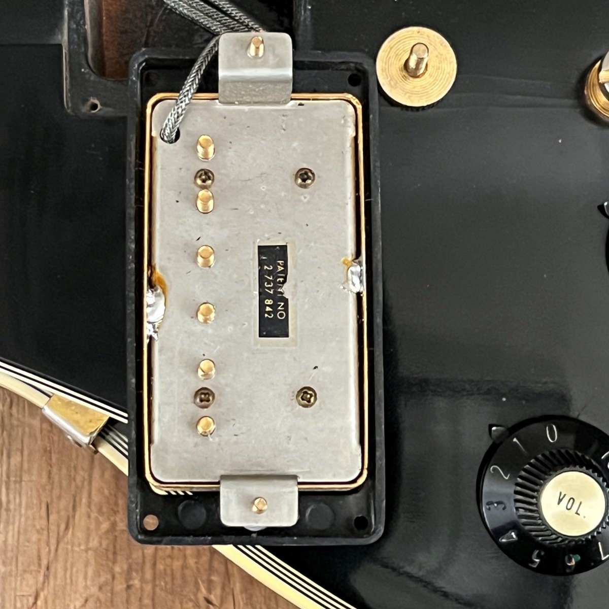 SOLD - Gibson 20th Anniversary Les Paul Custom Left Handed 1975 Black - Mahar's Vintage Guitars