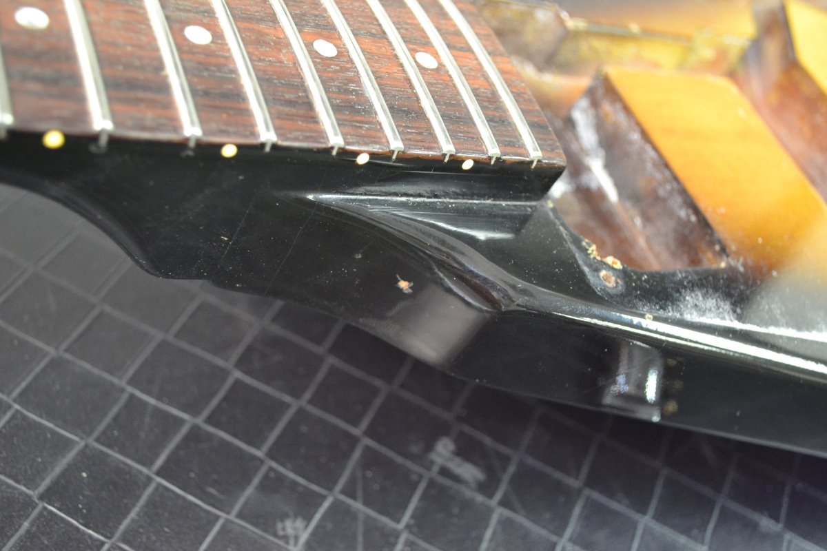 SOLD - Gibson Flying V 1980 Sunburst - Mahar's Vintage Guitars