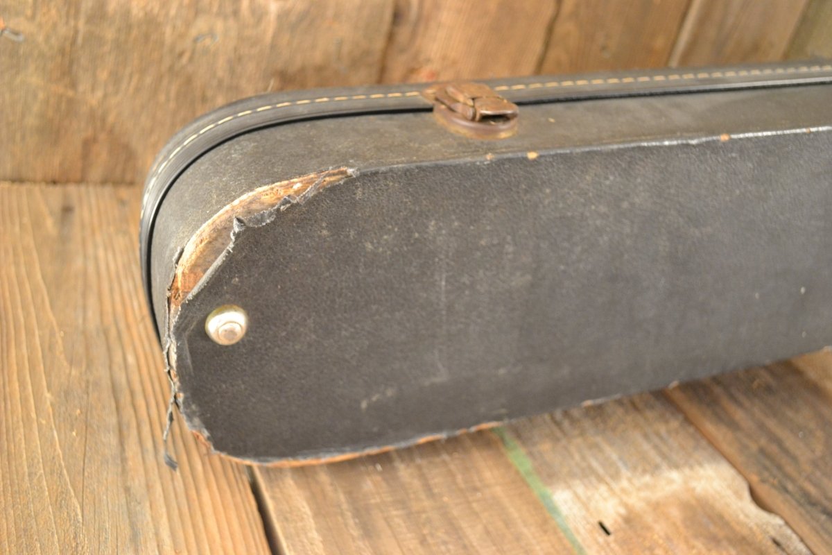 SOLD - Gibson Flying V 1980 Sunburst - Mahar's Vintage Guitars