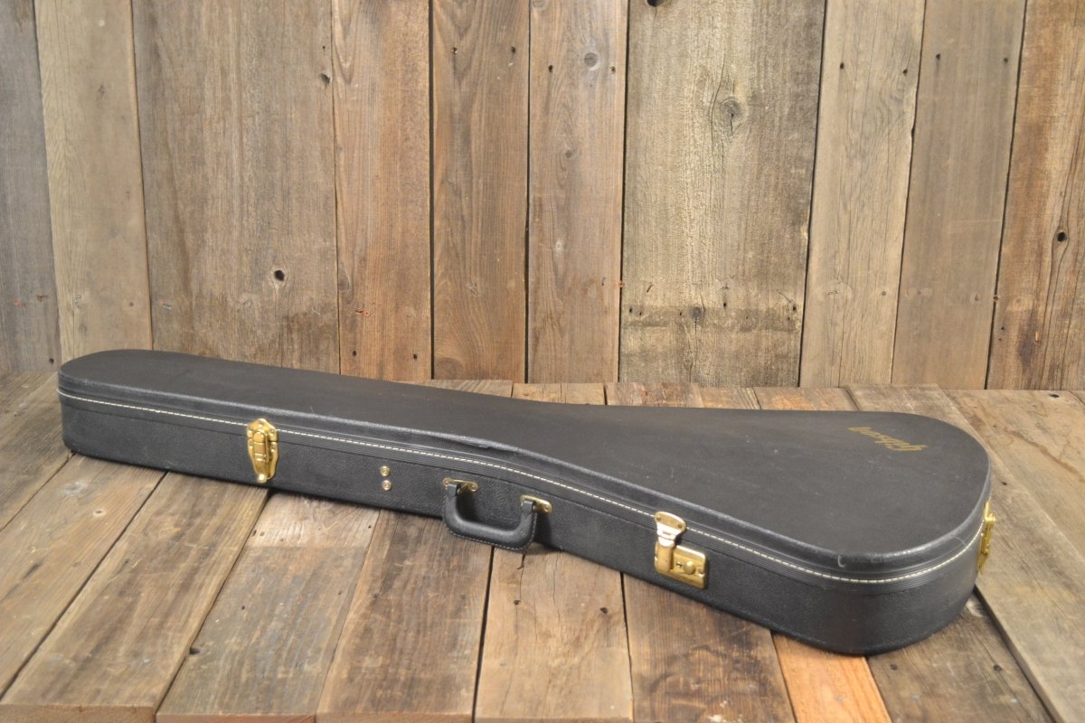 SOLD - Gibson Flying V 1982 Candy Apple Red - Mahar's Vintage Guitars