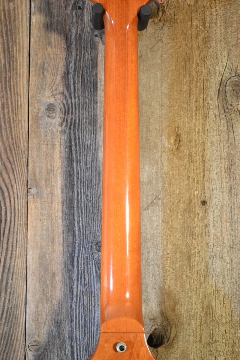 SOLD - Gibson Flying V 2004 1958 reissue natural mahogany - Mahar's Vintage Guitars