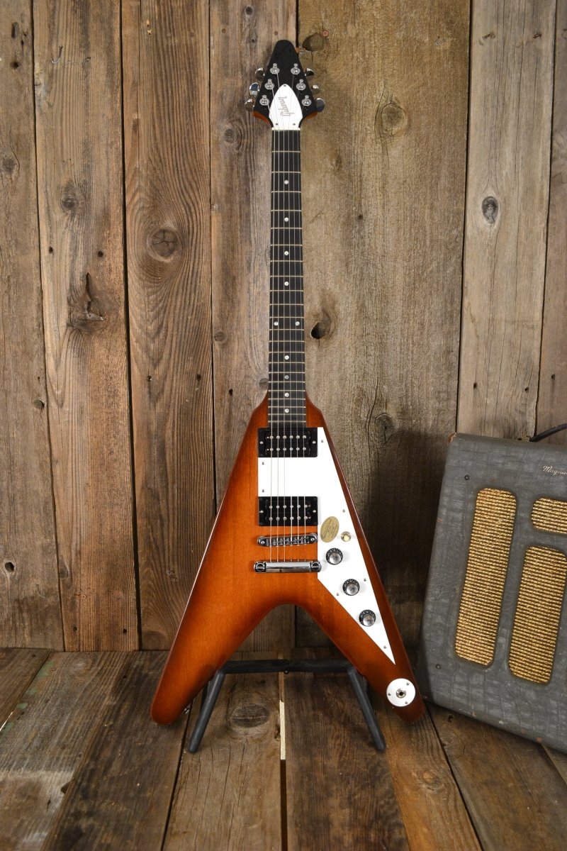 SOLD - Gibson Flying V Limited Edition 2001 - Mahar's Vintage Guitars