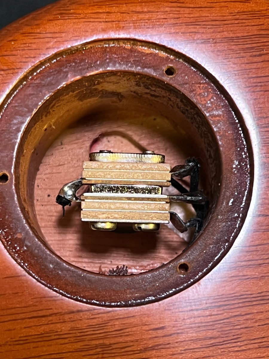 SOLD - Gibson Les Paul R4 Goldtop 2019 1954 Reissue Custom Shop - Mahar's Vintage Guitars