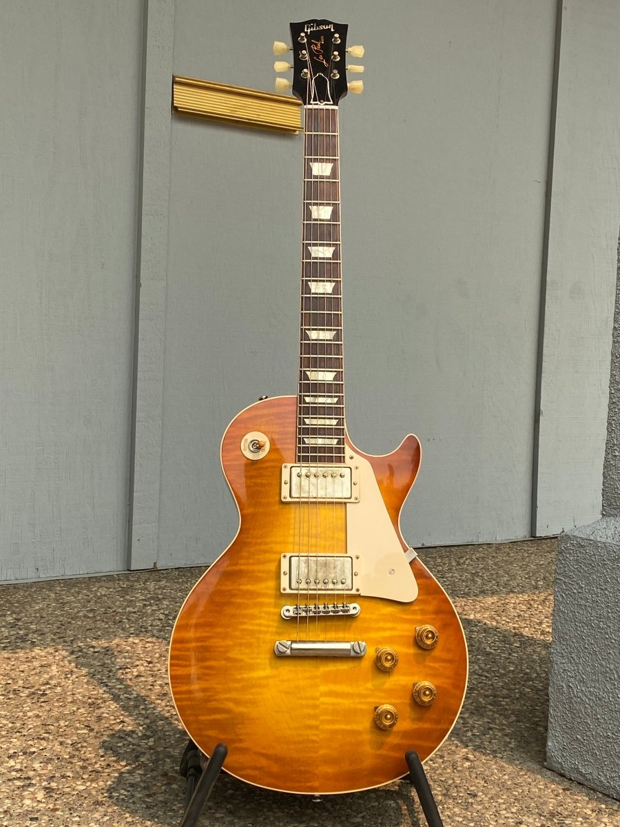 SOLD - Gibson Les Paul R8 VOS Custom Shop Historic 2016 - SOLD - Mahar's Vintage Guitars